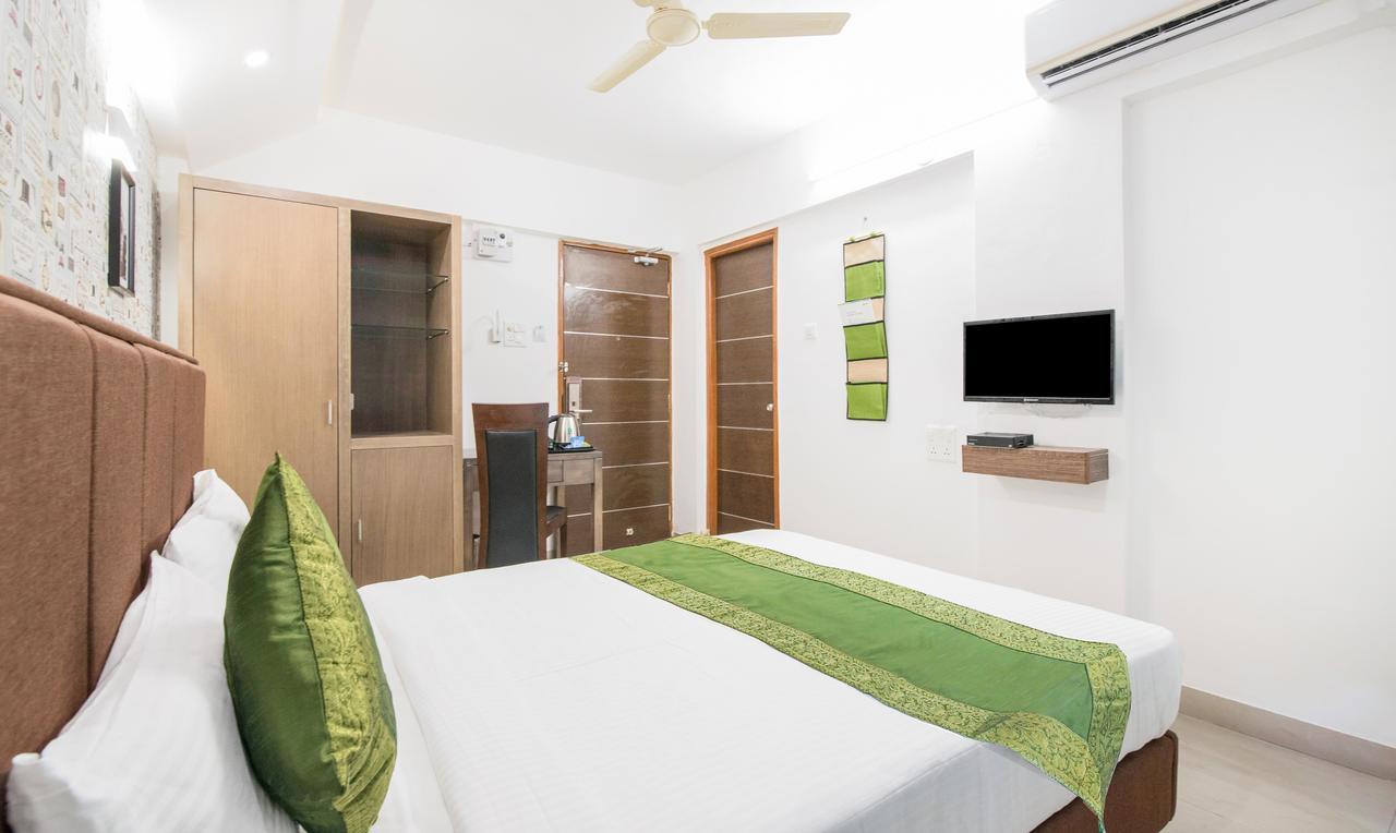 Treebo Trend Viman Nagar Hotell Pune Exteriör bild