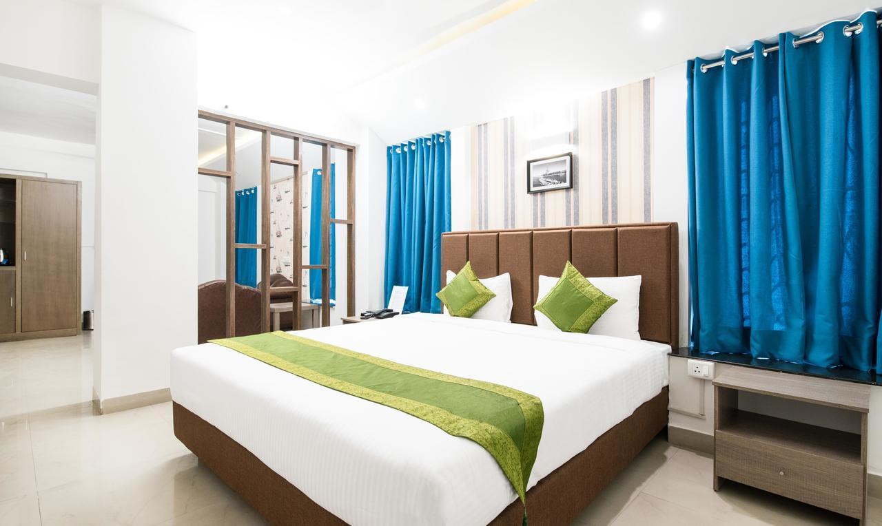 Treebo Trend Viman Nagar Hotell Pune Exteriör bild