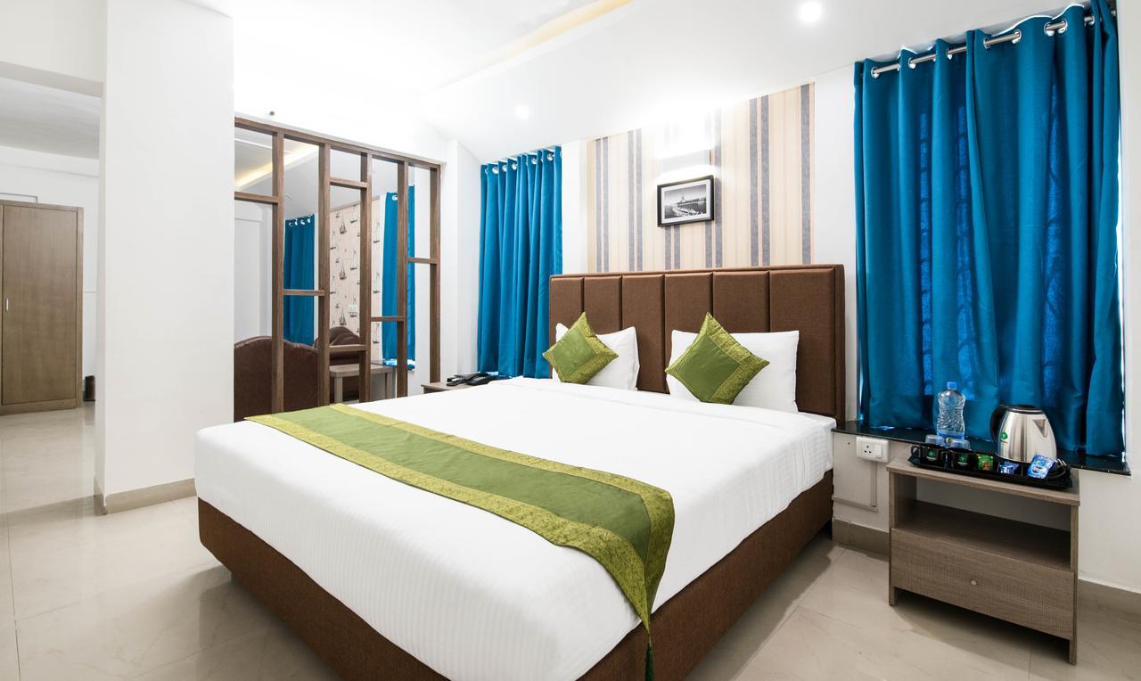 Treebo Trend Viman Nagar Hotell Pune Exteriör bild