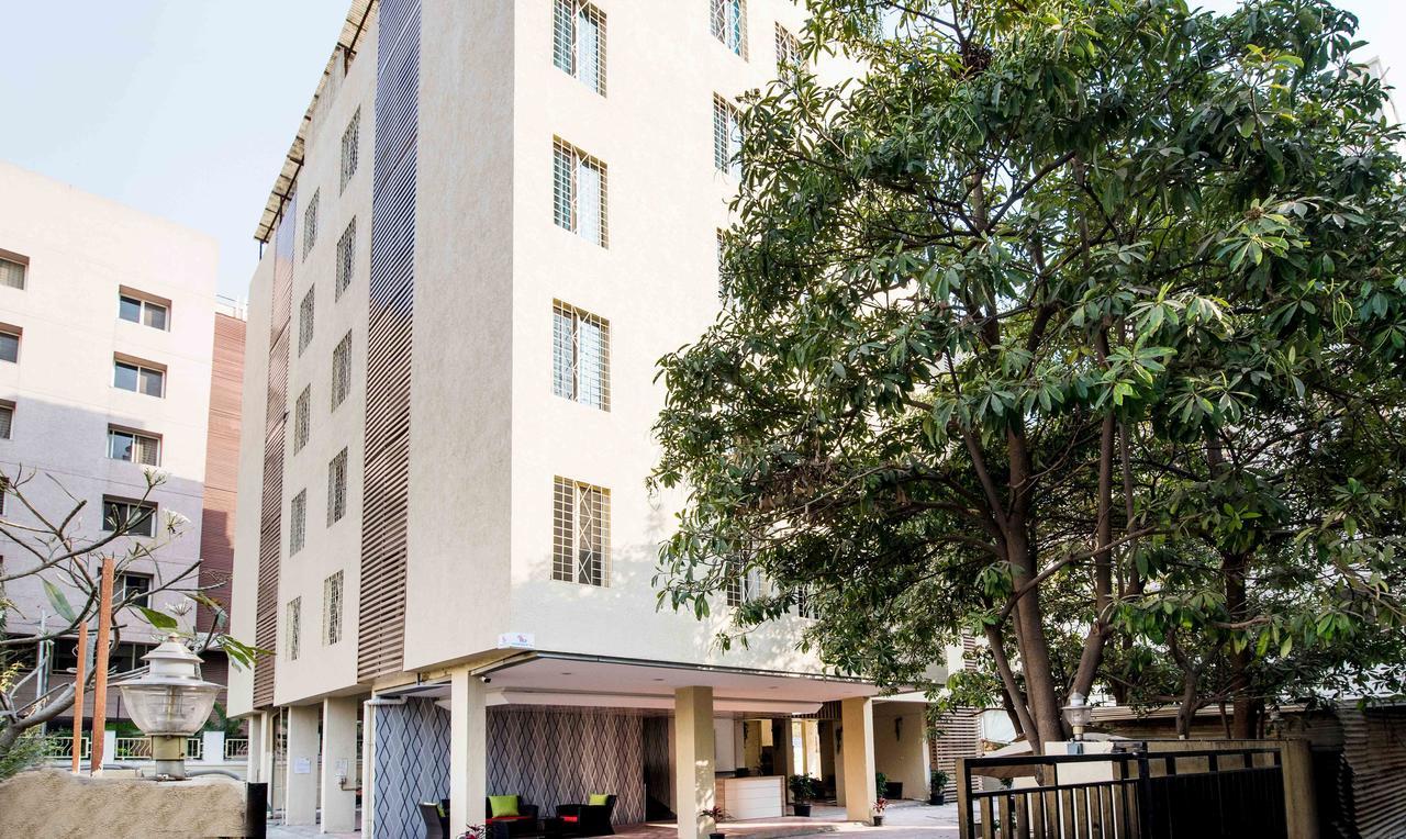 Treebo Trend Viman Nagar Hotell Pune Exteriör bild