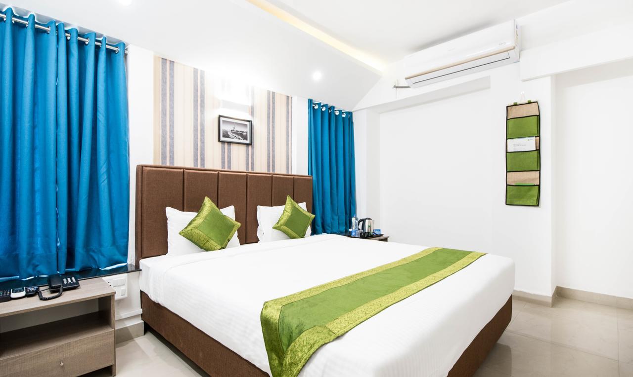 Treebo Trend Viman Nagar Hotell Pune Exteriör bild